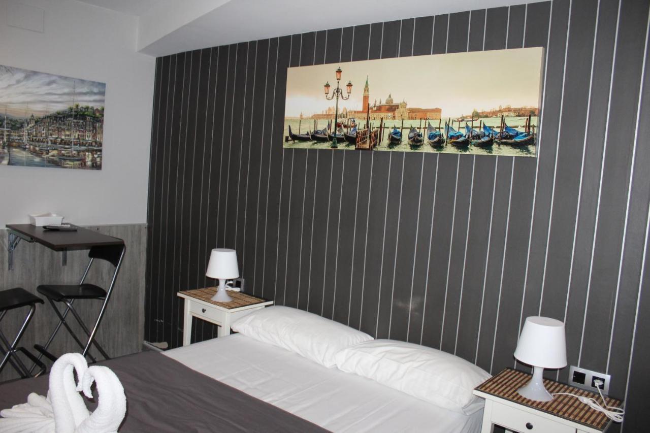 Bcn Condal Hostal 巴塞罗那 外观 照片