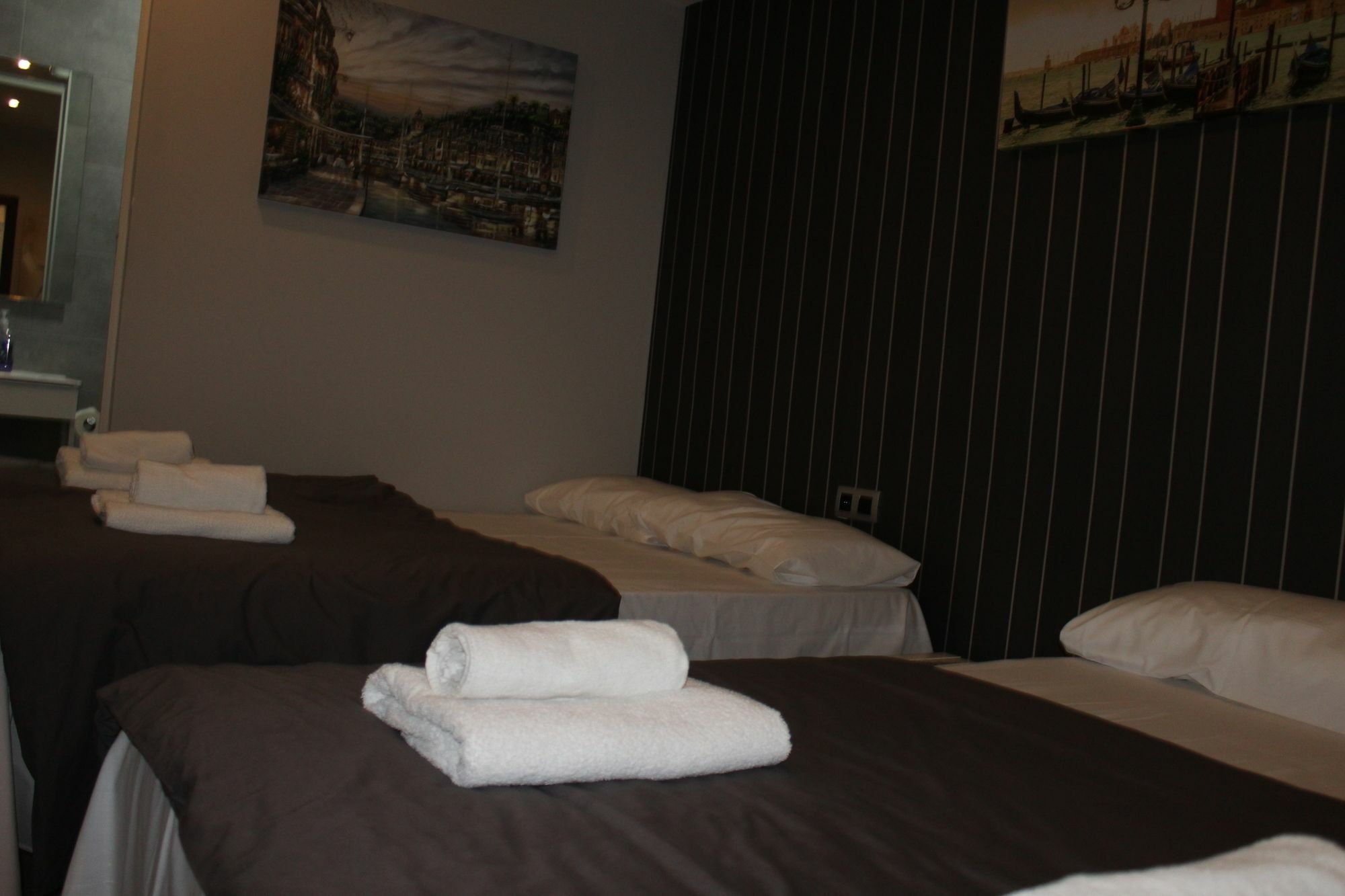 Bcn Condal Hostal 巴塞罗那 外观 照片